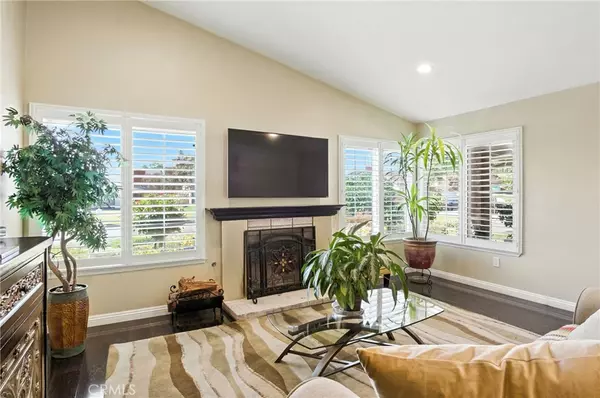 Rancho Cucamonga, CA 91730,9956 Hemlock ST