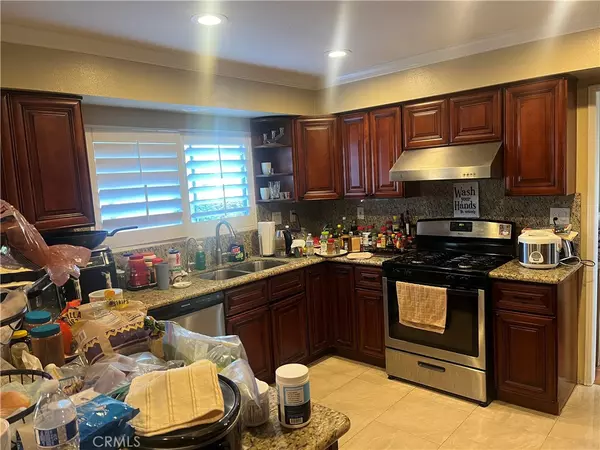 Highland, CA 92346,7784 Silver Buckle RD