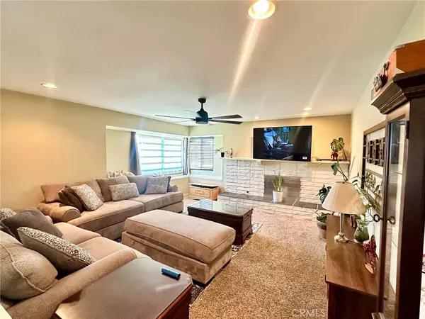 Calimesa, CA 92320,372 Sandalwood DR