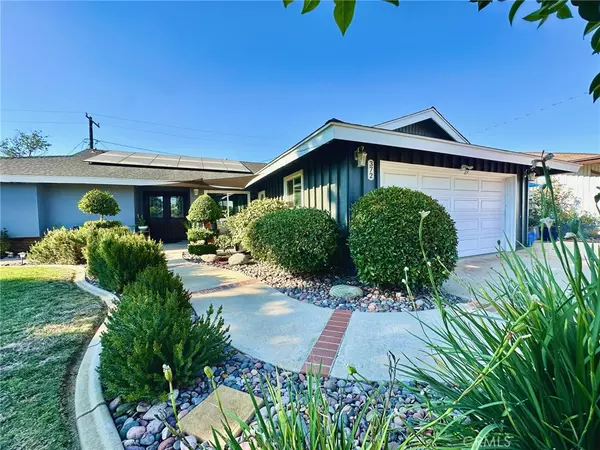 372 Sandalwood DR, Calimesa, CA 92320