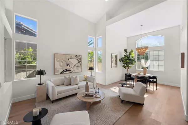 13737 Esprit AVE, San Diego, CA 92128