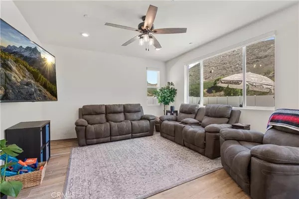 Jurupa Valley, CA 92509,6283 Big Bend WAY