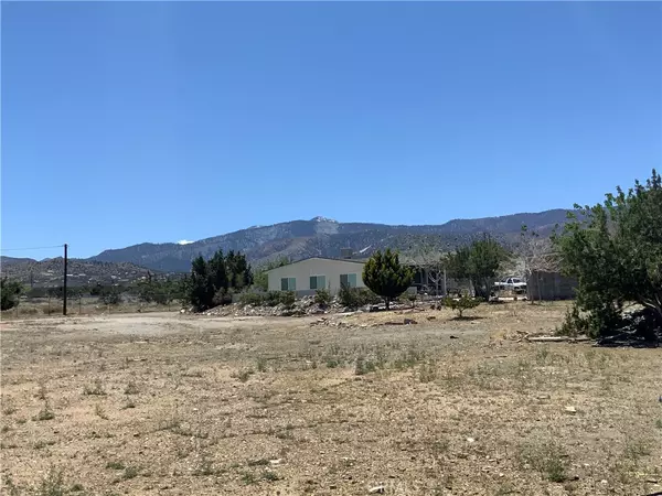 9980 Pionero RD, Phelan, CA 92371