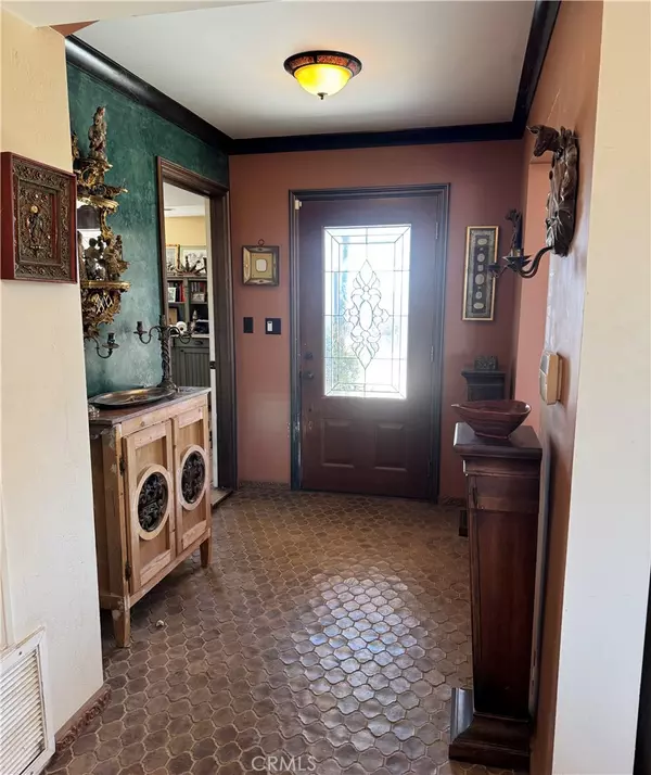 Moreno Valley, CA 92557,9228 Box Springs Mountain RD