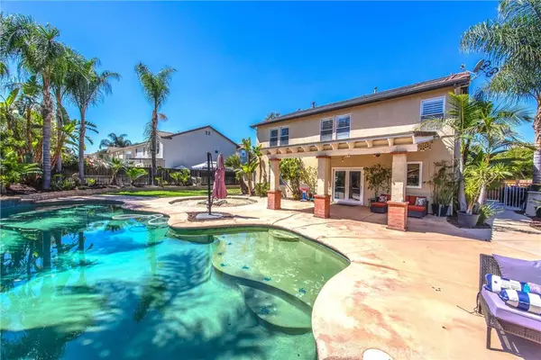 9318 Meadow LN, Riverside, CA 92508