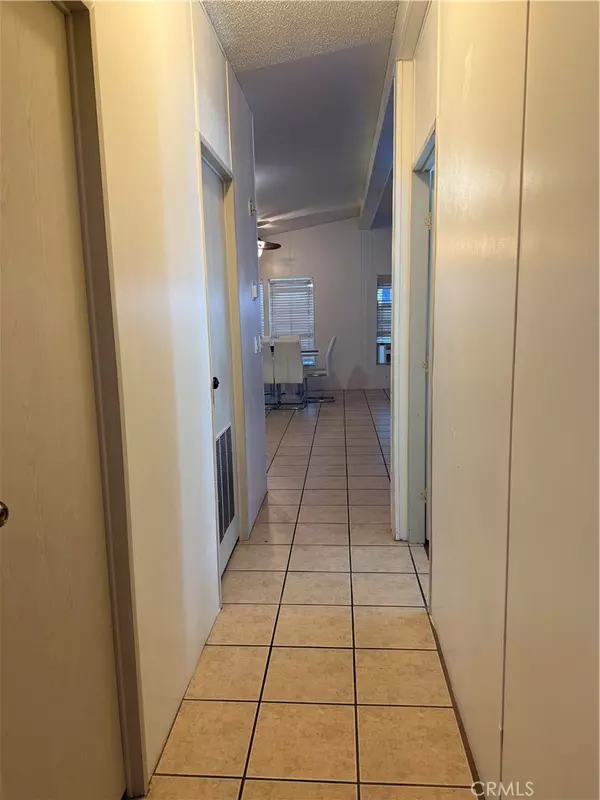 Fontana, CA 92337,16860 Slover AVE #19