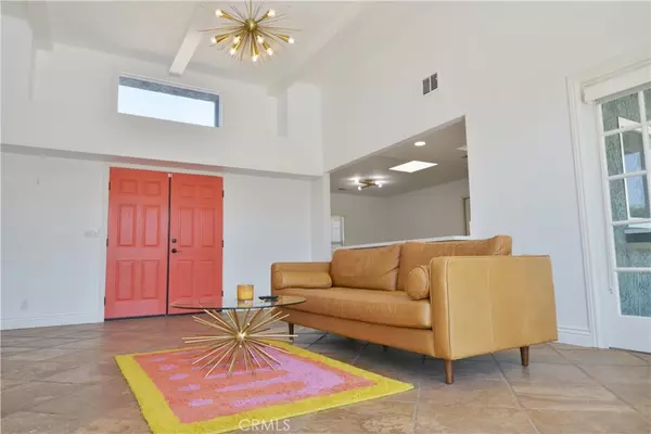 Palm Springs, CA 92262,2375 N San Antonio RD