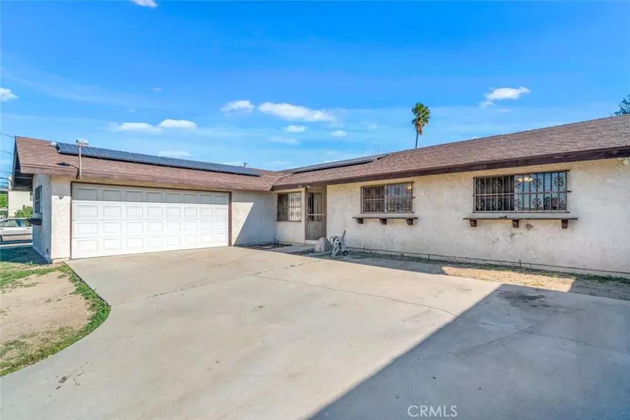 565 S Joyce AVE, Rialto, CA 92376