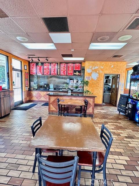 San Bernardino, CA 92404,2390 Del Rosa AVE