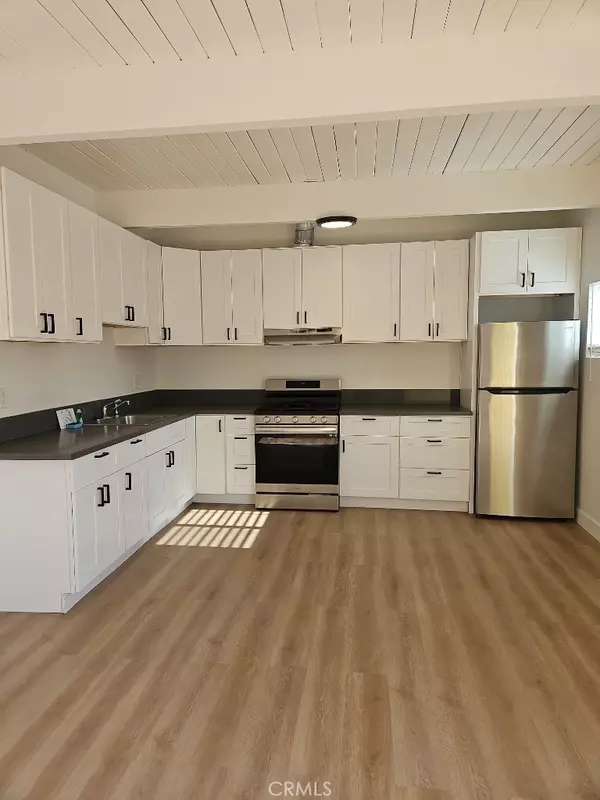 Riverside, CA 92660,3581 Chicago Ave