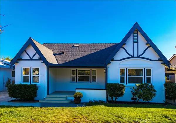 725 W 26th ST, San Bernardino, CA 92405