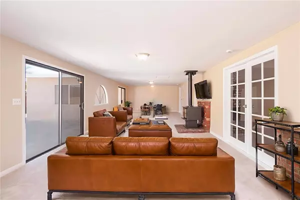 Jurupa Valley, CA 92509,9745 55th ST