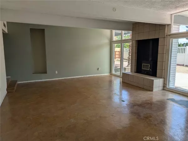 Victorville, CA 92395,13997 Wimbleton DR