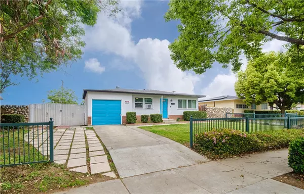 1516 W Stoneridge CT, Ontario, CA 91762