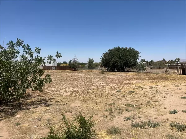 Hesperia, CA 92345,10715 3rd AVE