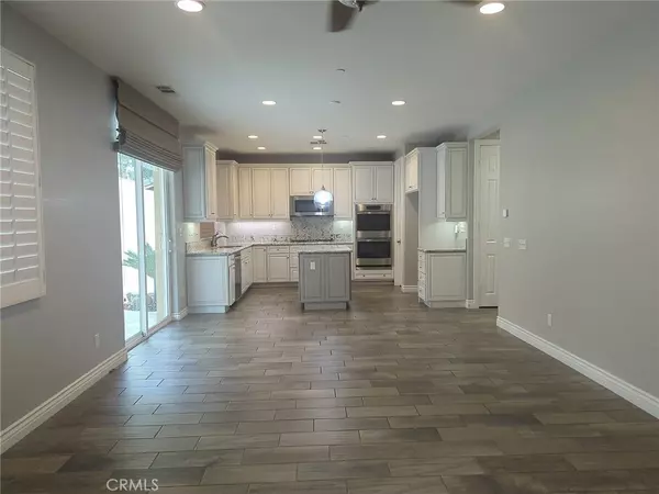 Riverside, CA 92503,10961 Knoxville Way