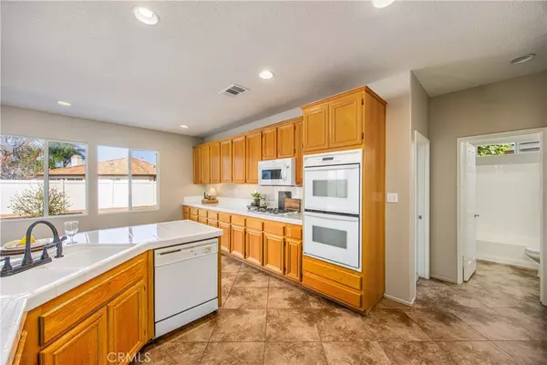 Riverside, CA 92508,19458 Hebron