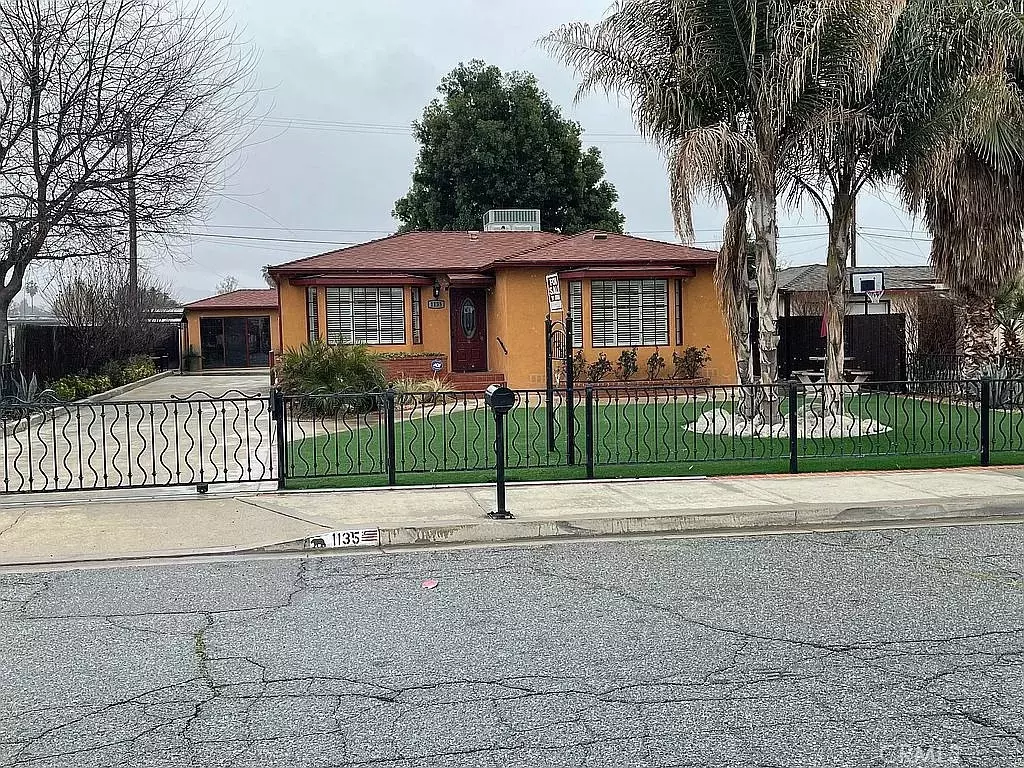 Hemet, CA 92543,1135 E Morton PL