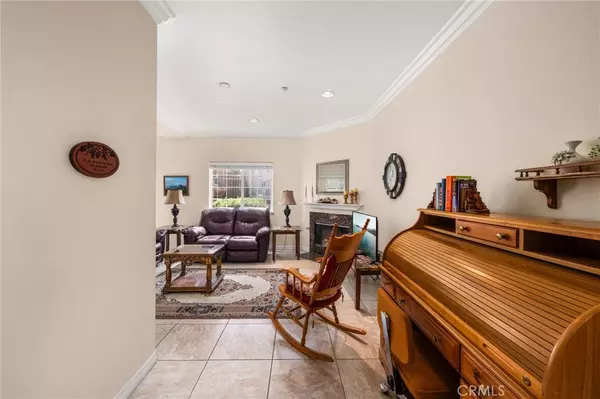 Redlands, CA 92374,1200 E Highland AVE #207