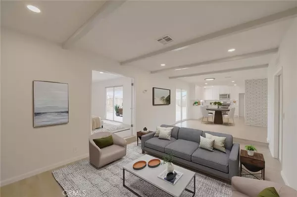 Apple Valley, CA 92308,13447 Anoka RD