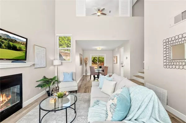 Temecula, CA 92591,39780 Oak Cliff DR
