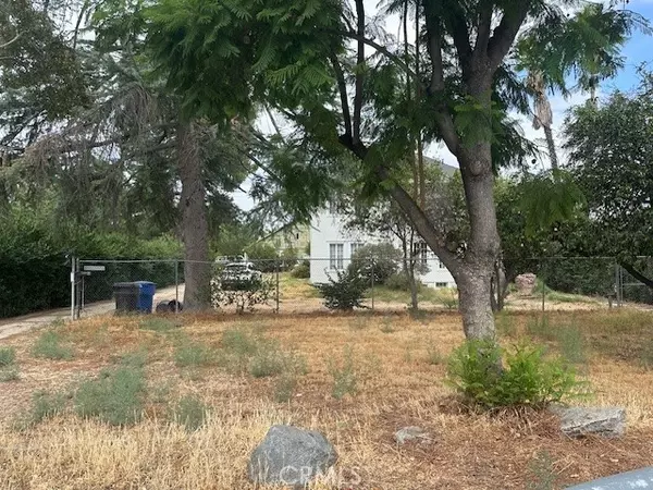 5893 Grand AVE, Riverside, CA 92504