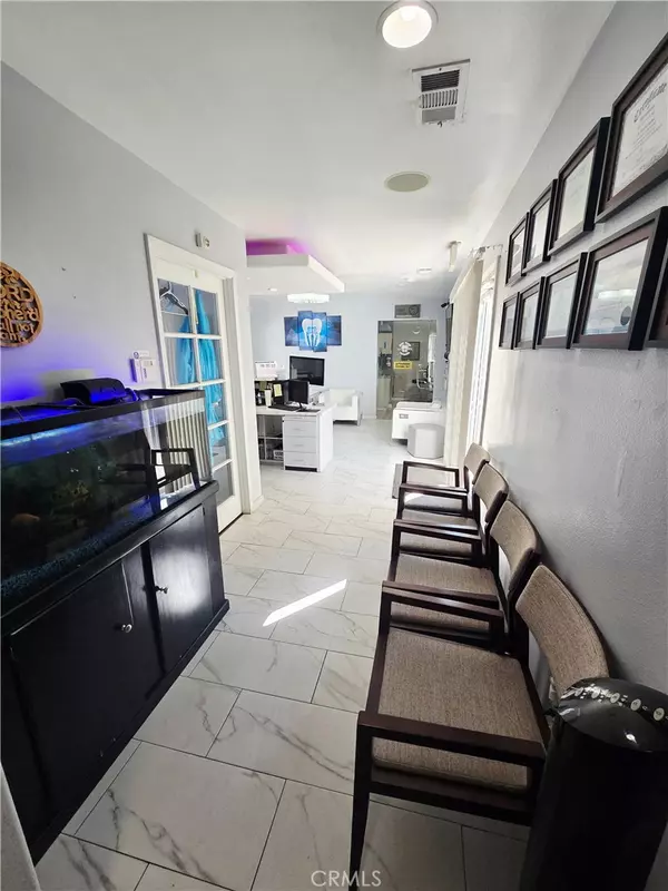 Chino, CA 91710,4648 Riverside
