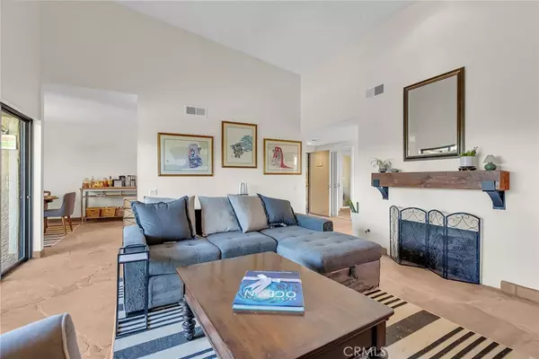 1186 Tiffany CIR N, Palm Springs, CA 92262