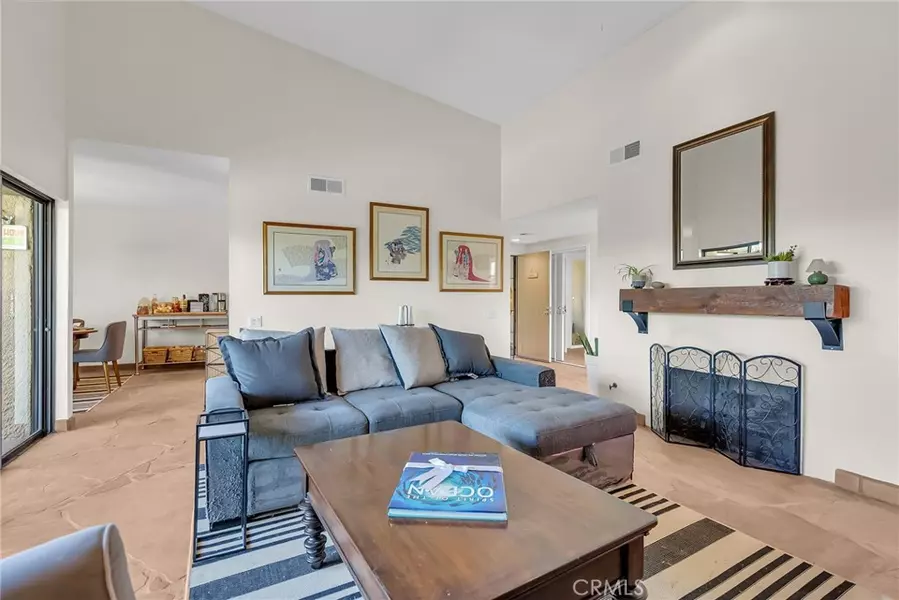 1186 Tiffany CIR N, Palm Springs, CA 92262