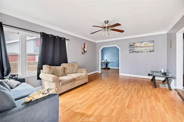 Hemet, CA 92543,1210 E Whittier