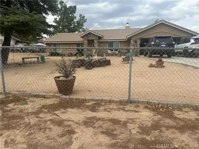 16650 16650 Cactus, Hesperia, CA 92345