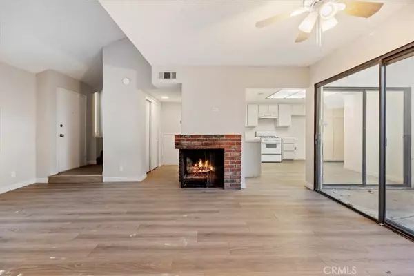 1974 E Lynwood DR #8B, San Bernardino, CA 92404