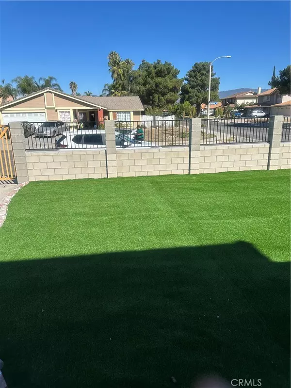 Rialto, CA 92376,1029 1029 W Madrona