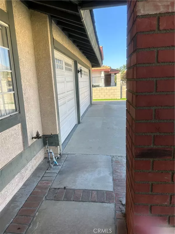 Rialto, CA 92376,1029 1029 W Madrona