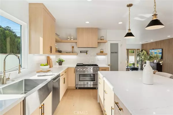 Los Angeles, CA 90008,3945 S Norton AVE