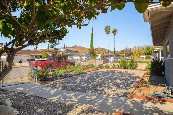 Banning, CA 92220,672 N 17TH