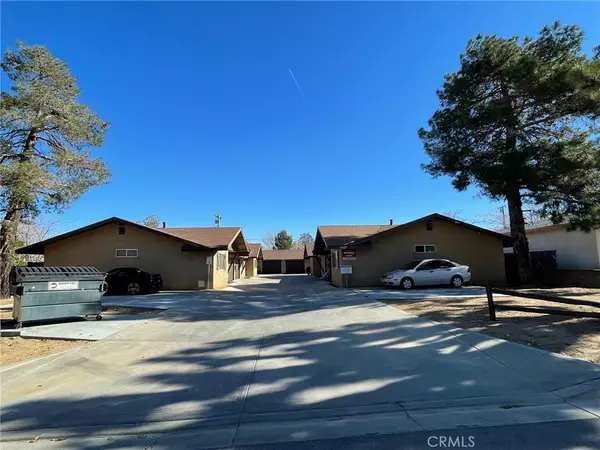 Yucca Valley, CA 92284,7467 Bannock TRL #3