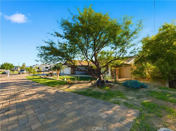 Jurupa Valley, CA 92509,7166 Alviso AVE