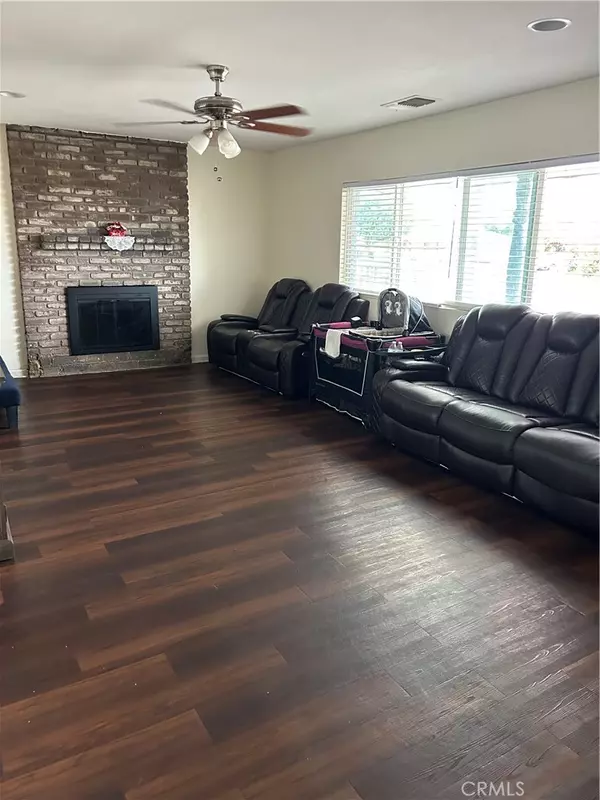 Hemet, CA 92544,26136 Dartmouth