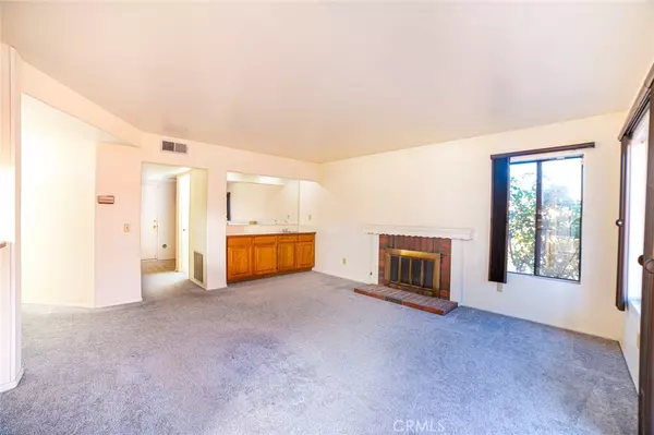 Moreno Valley, CA 92553,13064 Bender