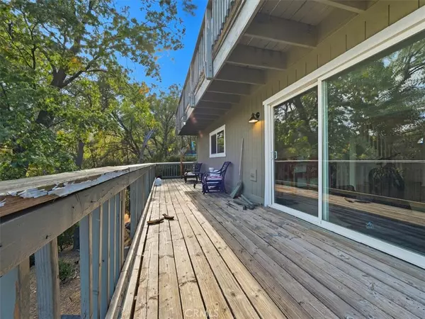 Lake Arrowhead, CA 92352,971 Nadelhorn DR