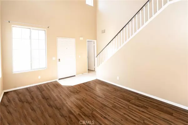 Corona, CA 92879,323 Camden CT