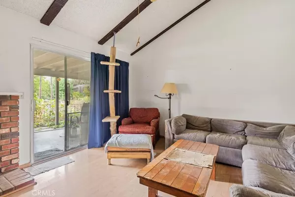 Redlands, CA 92373,521 Bond