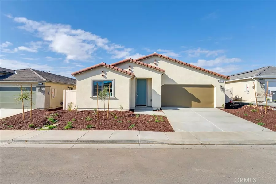 1577 Harmonie LN, Beaumont, CA 92223