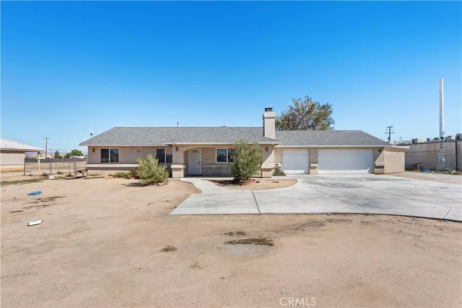 12185 Kiowa, Apple Valley, CA 92308