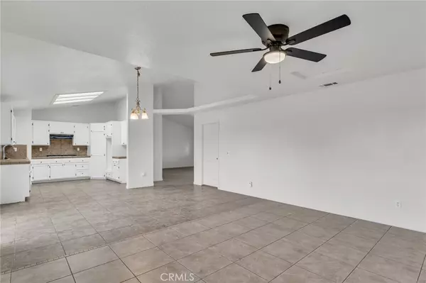 Hesperia, CA 92345,14486 Willow St