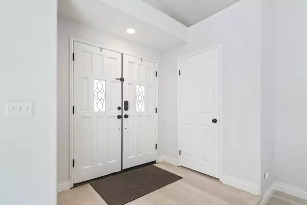 Riverside, CA 92503,16210 Hidden Cove