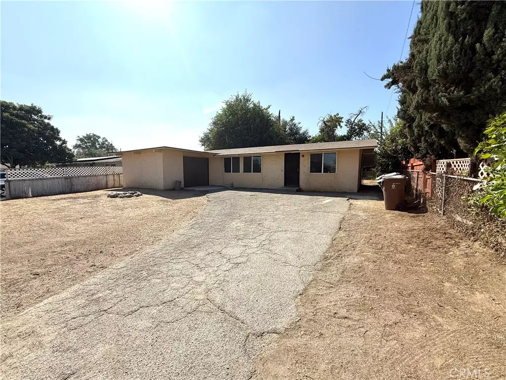 Colton, CA 92324,1765 Alston