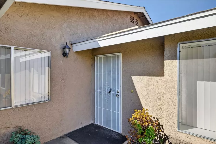 44671 La Paz, Temecula, CA 92592