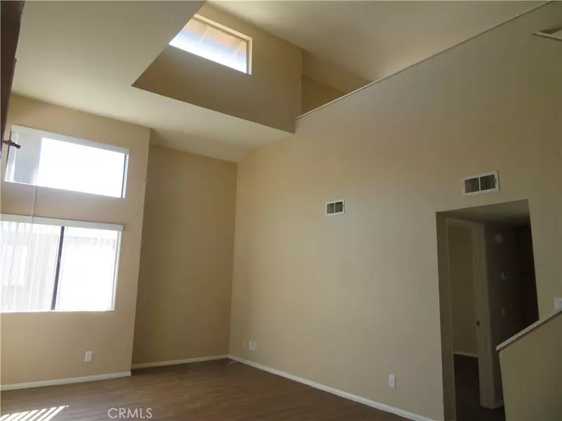 1341 Massachusetts AVE #205, Riverside, CA 92507